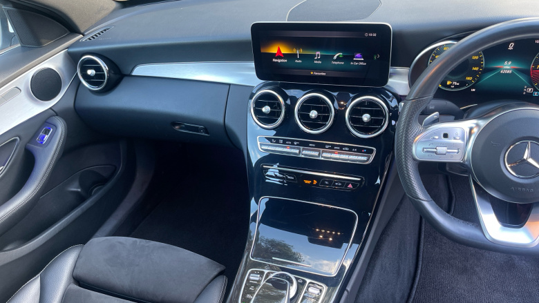 Mercedes-Benz C-Class C220d AMG Line Premium 4dr 9G-Tronic Diesel Saloon